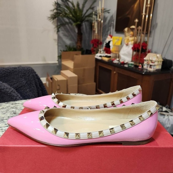 NEW Valentino Garavani Rockstud Patent Barbie Pink Leather Flats Size 38.5 - Picture 7 of 12